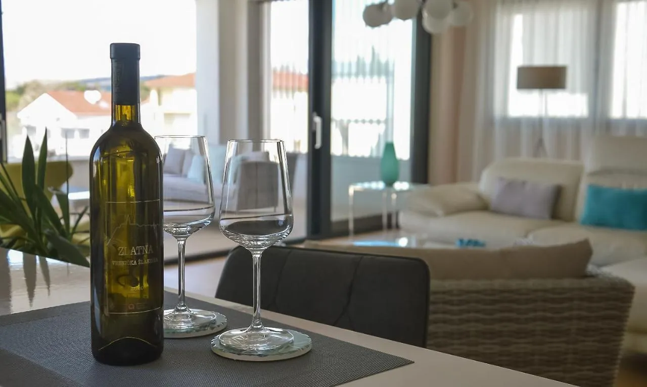 Rova Apartment Malinska